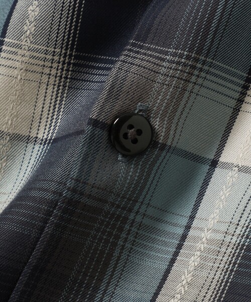 BEAMS（ビームス）の「BEAMS / オンブレチェック オープンカラー シャツ（シャツ/ブラウス・メンズ・ブラック/ベージュ/ネイビー・S/M/L/XL）」の21枚目の写真