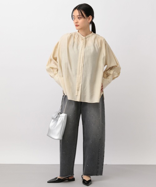 A part by（アパートバイ）の「ホソボウタイブラウス（シャツ/ブラウス・レディース・ネイビー/ライトベージュ/オフホワイト・FREE）」の7枚目の写真