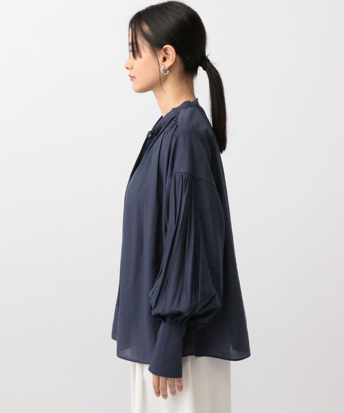 A part by（アパートバイ）の「ホソボウタイブラウス（シャツ/ブラウス・レディース・ネイビー/ライトベージュ/オフホワイト・FREE）」の17枚目の写真