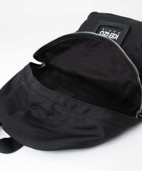 KENZO（ケンゾー）の「'KENZOGRAPHY' バックパック（バック