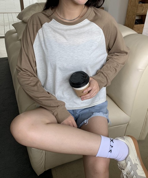 SHEPP(シープ)の「ラグラン ショート丈プルオーバーロンT(Tシャツ/カットソー・レディース・ブラウン/ブラック/グリーン・M/L)」の4枚目の写真