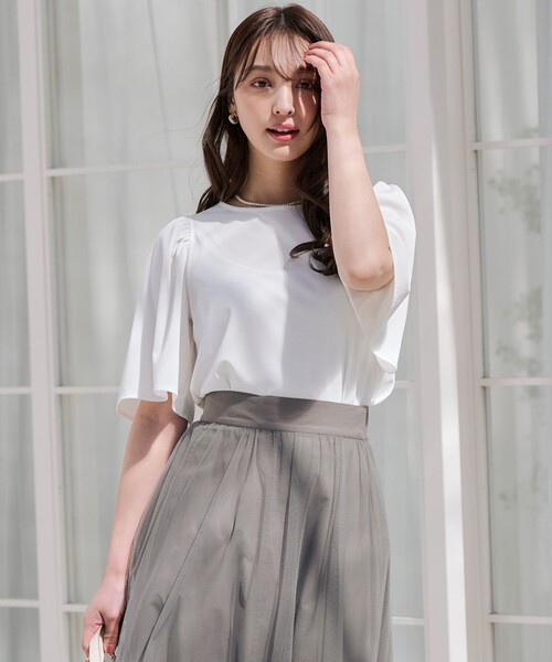 ANY SIS(エニィスィス)の「【接触冷感・吸水速乾・UVケア】エアリードレープスムース フレア袖 ブラウス(シャツ/ブラウス・レディース・ライトグレー系9/ライトグリーン系/ネイビー系9/ホワイト系/ホワイト系1/ブルー系・4)」の1枚目の写真