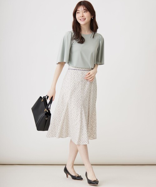 ANY SIS(エニィスィス)の「【接触冷感・吸水速乾・UVケア】エアリードレープスムース フレア袖 ブラウス(シャツ/ブラウス・レディース・ライトグレー系9/ライトグリーン系/ネイビー系9/ホワイト系/ホワイト系1/ブルー系・4)」の20枚目の写真