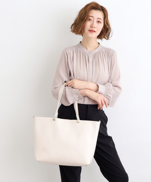 grove（グローブ）の「◆【A4／PC収納可／お仕事】人間工学 サークル機能2WAYトート（トートバッグ・レディース・サックスブルー/ブラック/ライトグレー/サンドベージュ/アイボリー系7・00）」の15枚目の写真