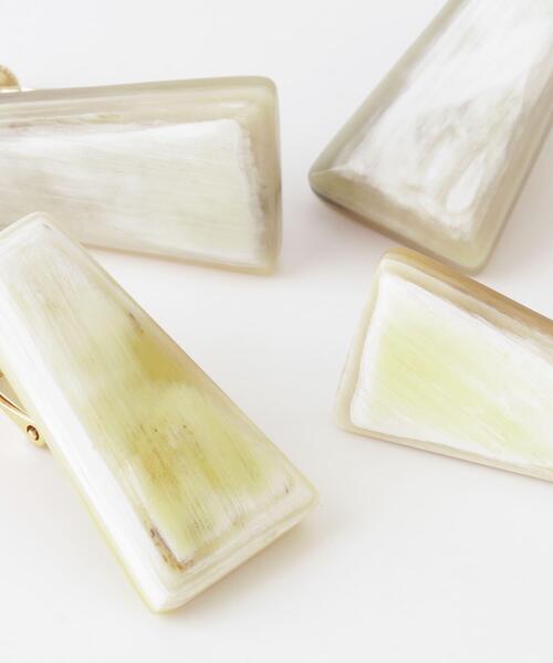 URBAN RESEARCH DOORS(アーバンリサーチドアーズ)の「バッファローホーンイヤリング(イヤリング・レディース・ナチュラル/ブラック・ONE)」の7枚目の写真