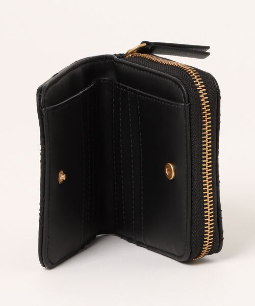 Guess(ゲス)の「【GUESS】ゲス GIULLY coreMINI ZIP AROUND 二つ折り財布(財布・レディース・ピンク/ブラック・FREE)」の5枚目の写真