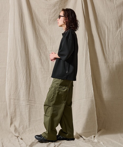 WETTEMPT（ウィテンプト）の「MOSS STITCH LOOSE POLO SHIRT / 鹿の子ルーズポロシャツ（ポロシャツ・メンズ・ブラック/ネイビー系/ベージュ系その他/ベージュ/グレイッシュベージュ/チャコール/杢グレー/ネイビー/レッド・LARGE/MEDIUM/SMALL）」の11枚目の写真