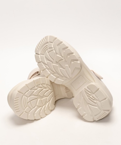 SVEC（シュベック）の「厚底 ベルクロ スニーカーサンダル（スニーカー・レディース・ブラック/ホワイト・35/36/37/38/39/40）」の11枚目の写真