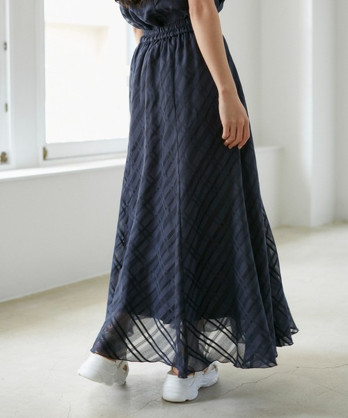 VIS（ビス）の「【セットアップ対応】シアーチェックフレアスカート【洗える】（スカート・レディース・ホワイト系その他5/ピンク/ネイビー・FREE）」の20枚目の写真