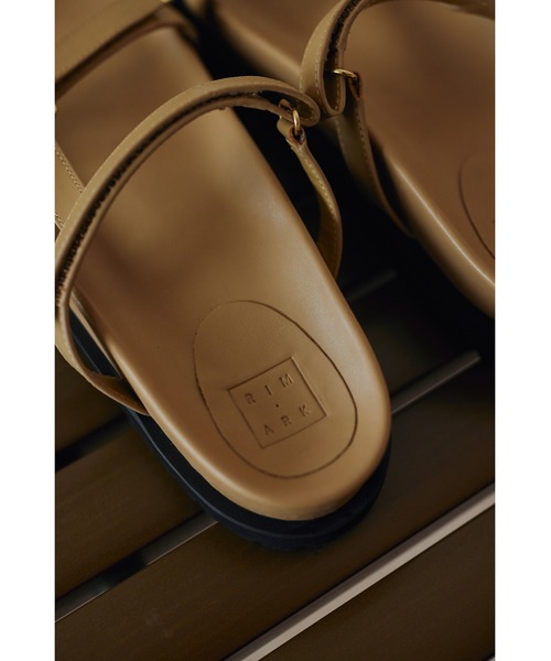 RIM.ARK（リムアーク）の「Rubber sole strap sandal（サンダル
