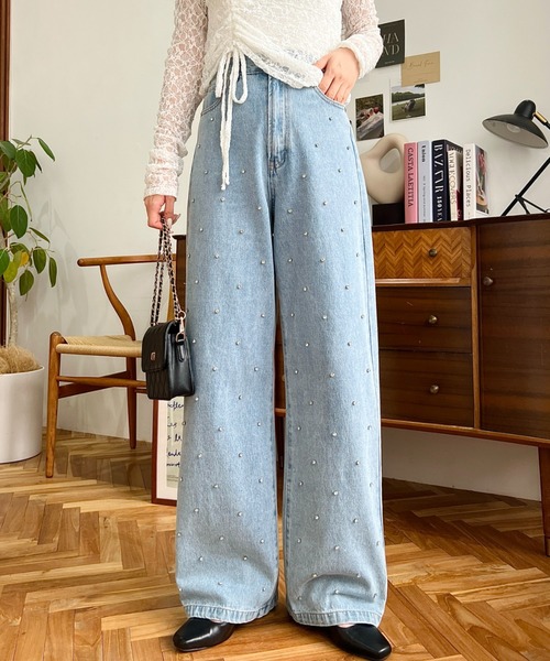 新品タグ付 MAISON MARBLE ビジューデニムパンツ MAISON MARBLEデニムのすべて】着痩せと履きやすさを追求した