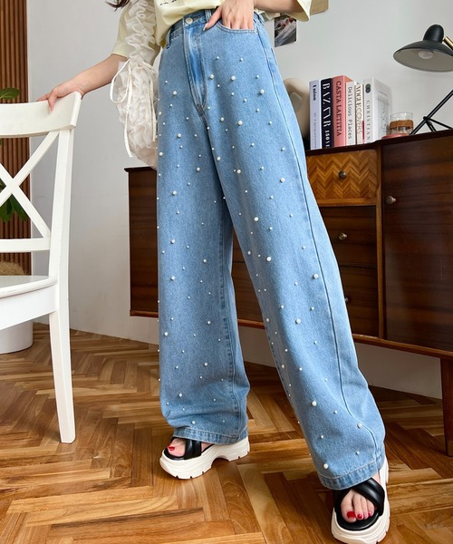 moment+(モーメントプラス)の「パール&ビジュー&ラインストーンデニムパンツ(デニムパンツ・レディース・インディゴブルー/ブルー系その他/ブラック/ブラック系その他2/サックスブルー/ブルー系その他2/ブルー系その他3/ブルー系その他4/ブラック系その他・S/M/L)」の19枚目の写真