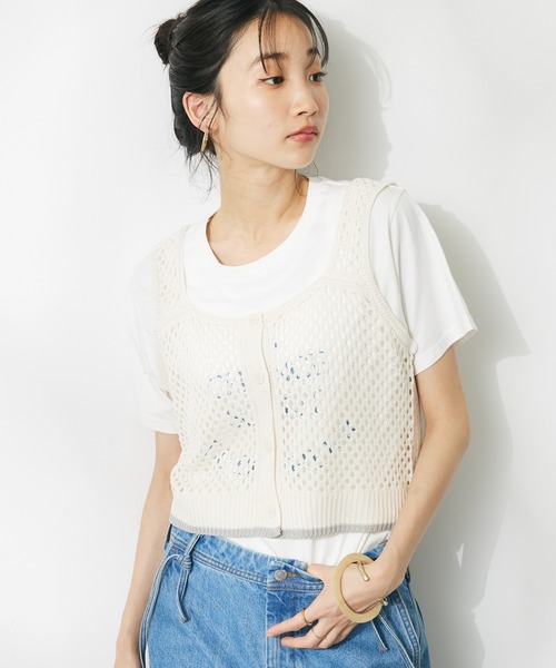 CRAFT STANDARD BOUTIQUE（クラフトスタンダードブティック）の「配色メッシュニットビスチェ（ベスト・レディース・アイボリー/ブラック/グレイッシュブルー・FREE）」の2枚目の写真