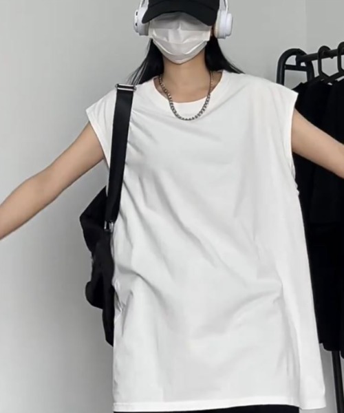 ROOPTOKYO(ループトウキョウ)の「sleeveless T-shirt/ワイドノースリーブTシャツ オーバーサイズ ユニセックス(Tシャツ/カットソー・メンズ・ホワイト/ブラウン/ベージュ/ブラック/チャコール/グレー・XL/S/M/L)」の2枚目の写真