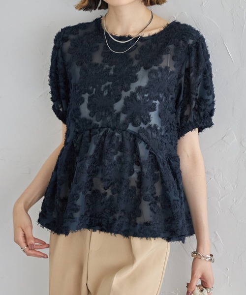 each(イーチ)の「フリンジペプラムブラウス(Tシャツ/カットソー・レディース・ブラック/ネイビー/ホワイト・FREE)」の1枚目の写真