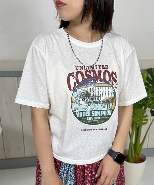 CRB（シーアールビー）の「サイドドロストプリントクロップド丈半袖Tシャツ（Tシャツ/カットソー・レディース・グレー/オフホワイト/ピンク/チャコール・F）」の7枚目の写真