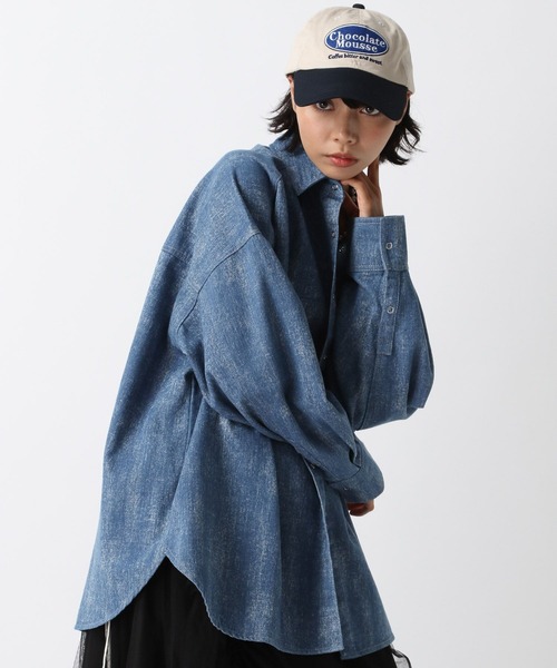 PAGEBOY（ページボーイ）の「カスレデニムシャツ（シャツ/ブラウス・レディース・インディゴブルー/ブルー/ブラック・FREE）」の16枚目の写真