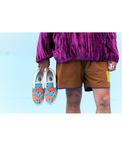 定価:25300ネルデザインワークス×コロニスタ COMPE10 LINDOR 7月6日発売｜Vans LINDOR SLIP-ON 「NATAL DESIGN」25周年を祝