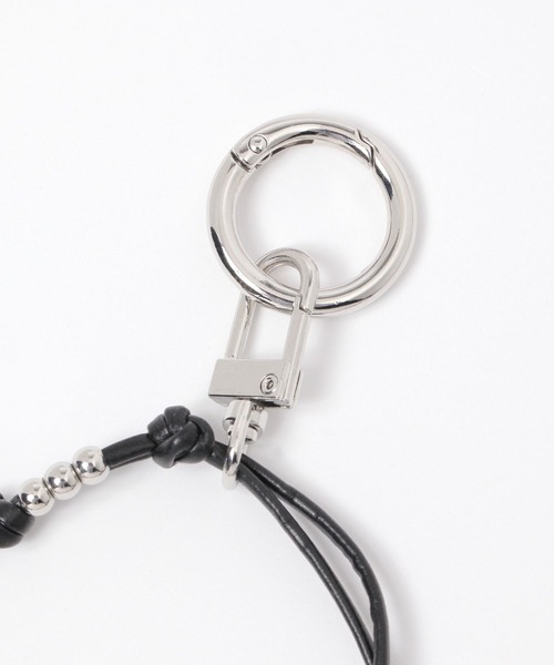 LEPSIM(レプシィム)の「コードキーチャーム 137917(キーホルダー・レディース・ブラウン/ブラック/シルバー・ONE SIZE)」の9枚目の写真