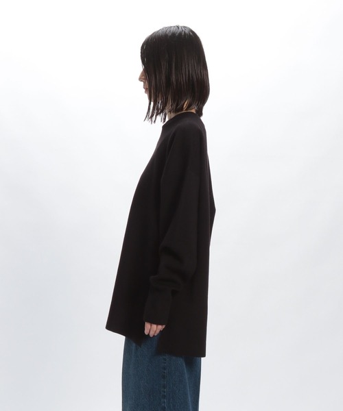 STERNBERG(スタンバーグ)の「スーパーエクストラファインメリノWフェイススリットプルオーバー(ニット/セーター・レディース・ブラック/オフホワイト・FREE)」の10枚目の写真