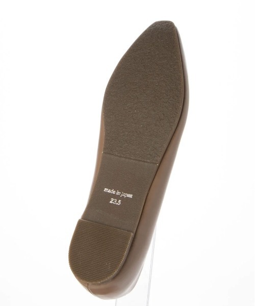 enchanted(エンチャンテッド)の「晴雨兼用深甲Vカットフラットシューズ(パンプス・レディース・ブラック/グレイッシュベージュ/シルバーグレー/アイボリー・22.5/23/23.5/24/24.5)」の21枚目の写真