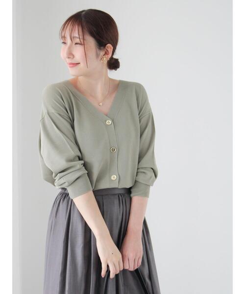 Te chichi TERRASSE（テチチテラス）の「【接触冷感】Vネックカーディガン（カーディガン/ボレロ・レディース・グレー/カーキ/ブラウン/ブラック・F）」の4枚目の写真