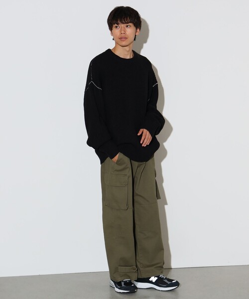 BEAMS HEART(ビームスハート)の「カタアゼ ビッグ クルーネック ニット【ユニセックス】(ニット/セーター・メンズ・ブルー系その他/オフホワイト/ダークグリーン/ブラック・SMALL/MEDIUM/LARGE)」の6枚目の写真