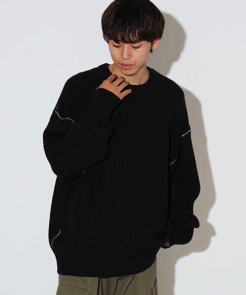 BEAMS HEART(ビームスハート)の「カタアゼ ビッグ クルーネック ニット【ユニセックス】(ニット/セーター・メンズ・ブルー系その他/オフホワイト/ダークグリーン/ブラック・SMALL/MEDIUM/LARGE)」の9枚目の写真