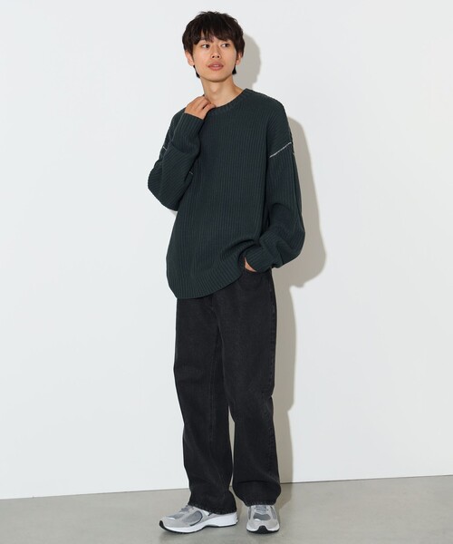 BEAMS HEART(ビームスハート)の「カタアゼ ビッグ クルーネック ニット【ユニセックス】(ニット/セーター・メンズ・ブルー系その他/オフホワイト/ダークグリーン/ブラック・SMALL/MEDIUM/LARGE)」の15枚目の写真