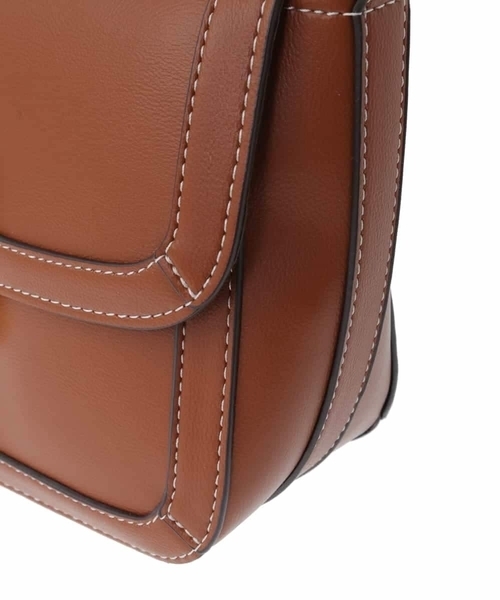 a.v.v（アーヴェヴェ）の「スタンダードミニショルダー（ショルダーバッグ・レディース・ブラック/ブラウン・38）」の8枚目の写真