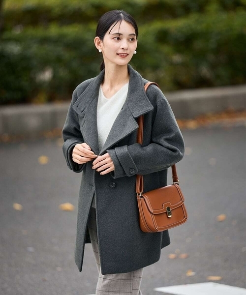 a.v.v（アーヴェヴェ）の「スタンダードミニショルダー（ショルダーバッグ・レディース・ブラック/ブラウン・38）」の21枚目の写真