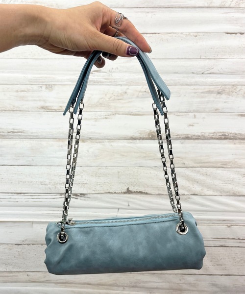 Jewelobe(ジュエローブ)の「シンセティックレザーシリンダーバッグ(ショルダーバッグ・レディース・ホワイト/ベージュ/ブラック/ブルー・FREE)」の16枚目の写真