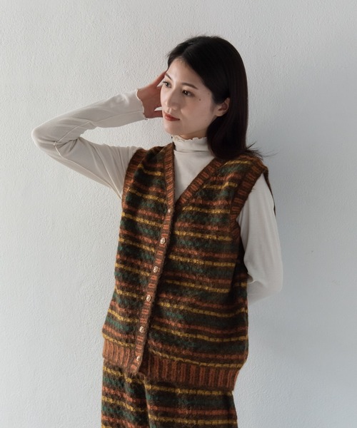 LOSUCA（ロスカ）の「マルチカラーボーダーニットベスト セットアップ可 (#84856026) / ナチュラル フレンチ 大人カジュアル レトロ ヴィンテージ シティガール（ニット/セーター・レディース・オフホワイト/ネイビー/カーキ・FREE）」の9枚目の写真