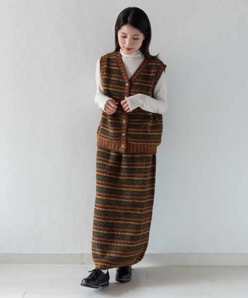 LOSUCA（ロスカ）の「マルチカラーボーダーニットベスト セットアップ可 (#84856026) / ナチュラル フレンチ 大人カジュアル レトロ ヴィンテージ シティガール（ニット/セーター・レディース・オフホワイト/ネイビー/カーキ・FREE）」の17枚目の写真