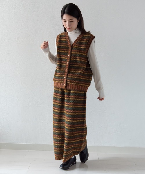 LOSUCA（ロスカ）の「マルチカラーボーダーニットベスト セットアップ可 (#84856026) / ナチュラル フレンチ 大人カジュアル レトロ ヴィンテージ シティガール（ニット/セーター・レディース・オフホワイト/ネイビー/カーキ・FREE）」の18枚目の写真