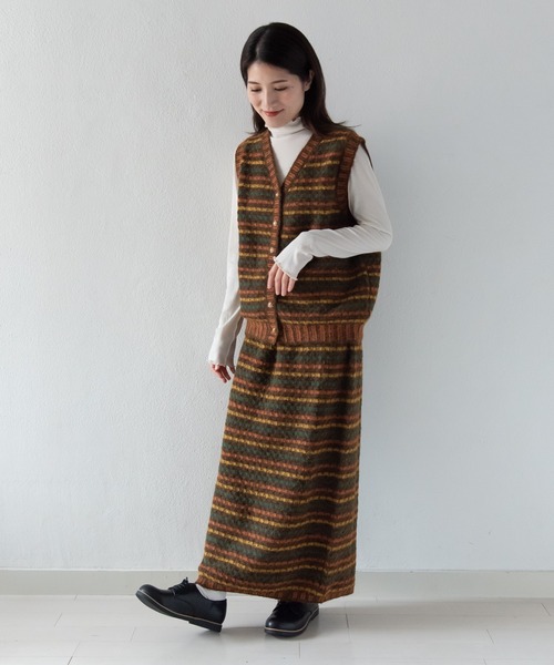 LOSUCA（ロスカ）の「マルチカラーボーダーニットベスト セットアップ可 (#84856026) / ナチュラル フレンチ 大人カジュアル レトロ ヴィンテージ シティガール（ニット/セーター・レディース・オフホワイト/ネイビー/カーキ・FREE）」の12枚目の写真