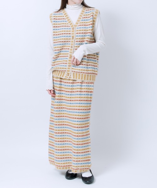 LOSUCA（ロスカ）の「マルチカラーボーダーニットベスト セットアップ可 (#84856026) / ナチュラル フレンチ 大人カジュアル レトロ ヴィンテージ シティガール（ニット/セーター・レディース・オフホワイト/ネイビー/カーキ・FREE）」の21枚目の写真