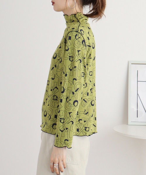 BRODIAEA(ブローディア)の「BRODIAEA リバーシブル総柄ボトルネックプルオーバー(Tシャツ/カットソー・レディース・ブルーグリーン/ネイビー/ブラック・40)」の21枚目の写真