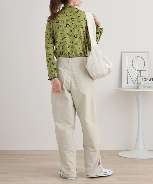 BRODIAEA(ブローディア)の「BRODIAEA リバーシブル総柄ボトルネックプルオーバー(Tシャツ/カットソー・レディース・ブルーグリーン/ネイビー/ブラック・40)」の19枚目の写真