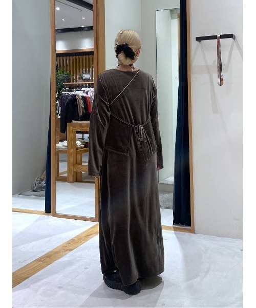 ベロア生地 ワンピース セール】[トレンドのベロア生地]キャミレイヤードベロア