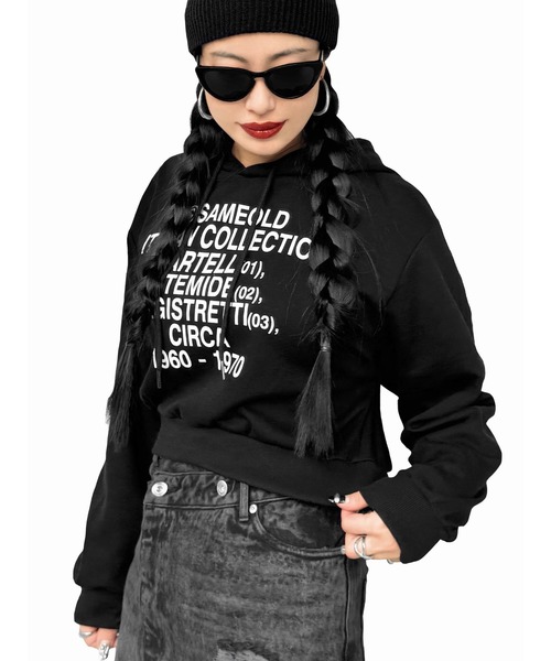 LVEU.（ラブユ.）の「【LVEU.】グラフィックプリントフーディー(Ai select) / トップス プルオーバー カットソー パーカー クロップド ショート プリント フーディー フード ブラック ホワイト（パーカー・レディース・ブラック/ホワイト・FREE）」の12枚目の写真