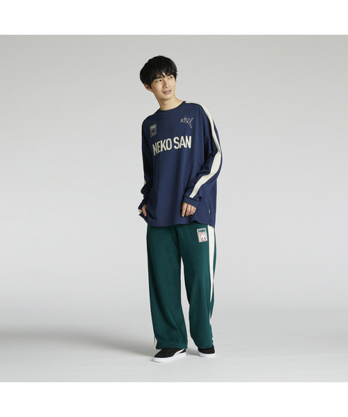 PUMA（プーマ）の「PUMA プーマ ユニセックス T7 NEKO-san