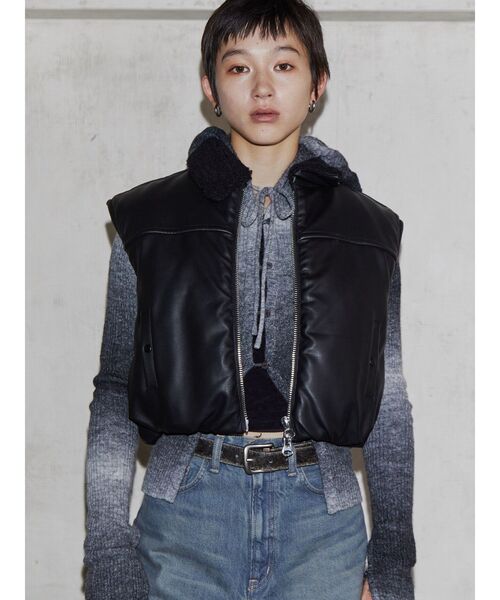 VEQUM(VEQUM)の「【VEQUM】FRONT BUTTON HOOK KNIT(ニット/セーター・レディース・パープル/ブラウン/ブラック・FREE)」の6枚目の写真