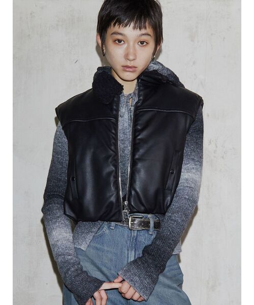 VEQUM(VEQUM)の「【VEQUM】FRONT BUTTON HOOK KNIT(ニット/セーター・レディース・パープル/ブラウン/ブラック・FREE)」の7枚目の写真