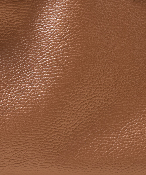 PUBLUX（パブリュクス）の「YOUNG&OLSEN The DRYGOODS STORE/ヤングアンドオルセン EMBOSSED LEATHER BELTED TOTE S/エンボスレザー ベルテッド トートバッグ　限定展開（トートバッグ・レディース・ブラウン/ブラック/キャメル・ONE SIZE）」の15枚目の写真