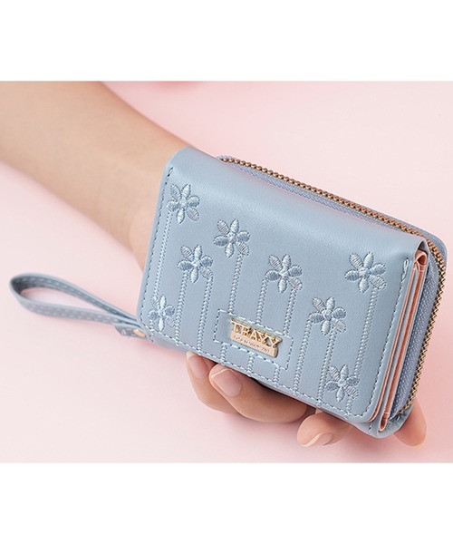セール】フラワー 刺繍 レザー調 スクエア 三つ折り 財布（財布
