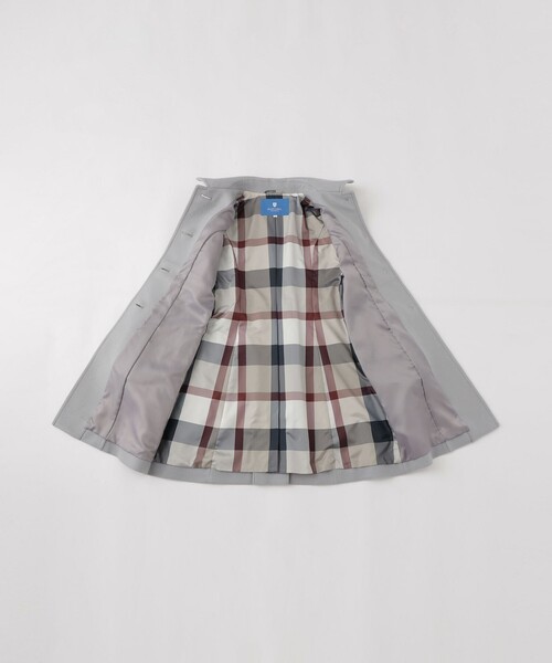 BLUE LABEL CRESTBRIDGE(ブルーレーベルクレストブリッジ)の「【一部店舗限定】ライトビーバーステンコート(その他アウター・レディース・グレー系その他2/ブラック・36/38/40)」の22枚目の写真