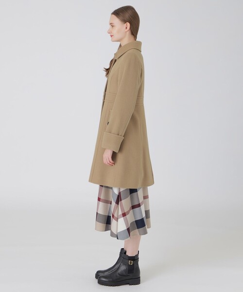 BLUE LABEL CRESTBRIDGE(ブルーレーベルクレストブリッジ)の「【一部店舗限定】ライトビーバーステンコート(その他アウター・レディース・グレー系その他2/ブラック・36/38/40)」の10枚目の写真