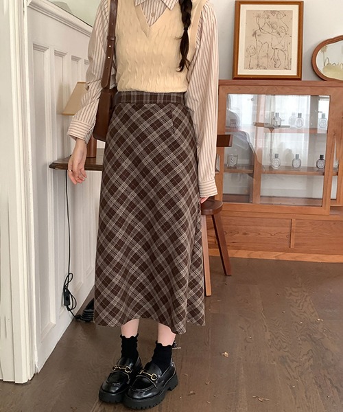blackdia ocean(ブラックダイヤオーシャン)の「blackdia ocean Aラインタータンチェックスカート(スカート・レディース・ブラック/ブラウン・LARGE/MEDIUM)」の15枚目の写真