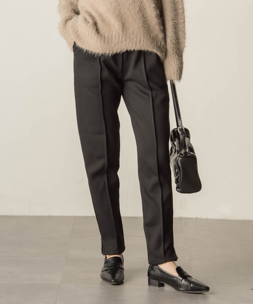 VICKY（ビッキー）の「裏起毛テーパードパンツ≪洗濯機で洗える≫（スウェットパンツ・レディース・ライトグレー/ブラック/ネイビー/カーキ・M）」の2枚目の写真